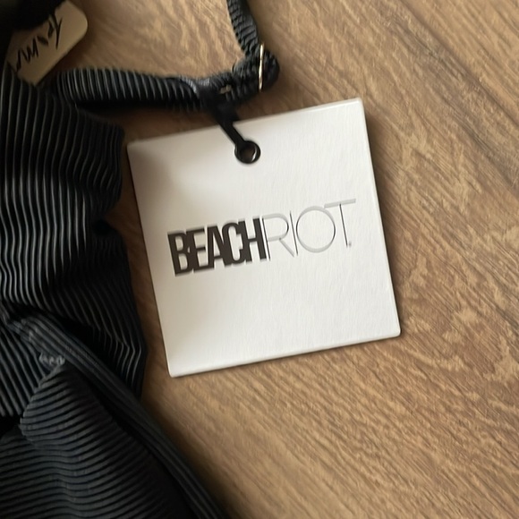 Beach Riot Aviva One Piece Swimsuit - Picture 5 of 9